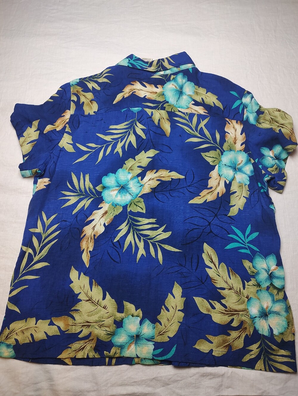 White Stag Blue Floral Camp Shirt XL Rayon Collar - Picture 3 of 3